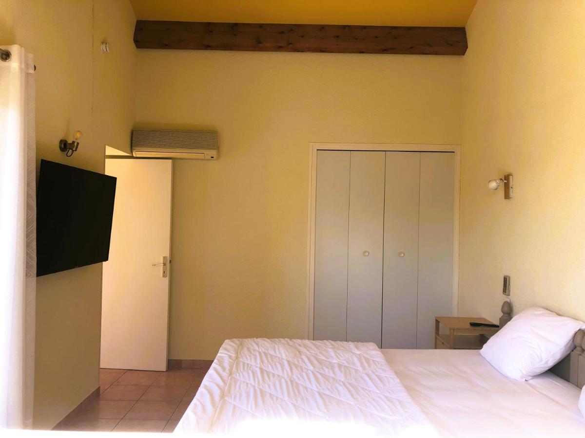 Castel Mireio Gites Cairanne Bagian luar foto