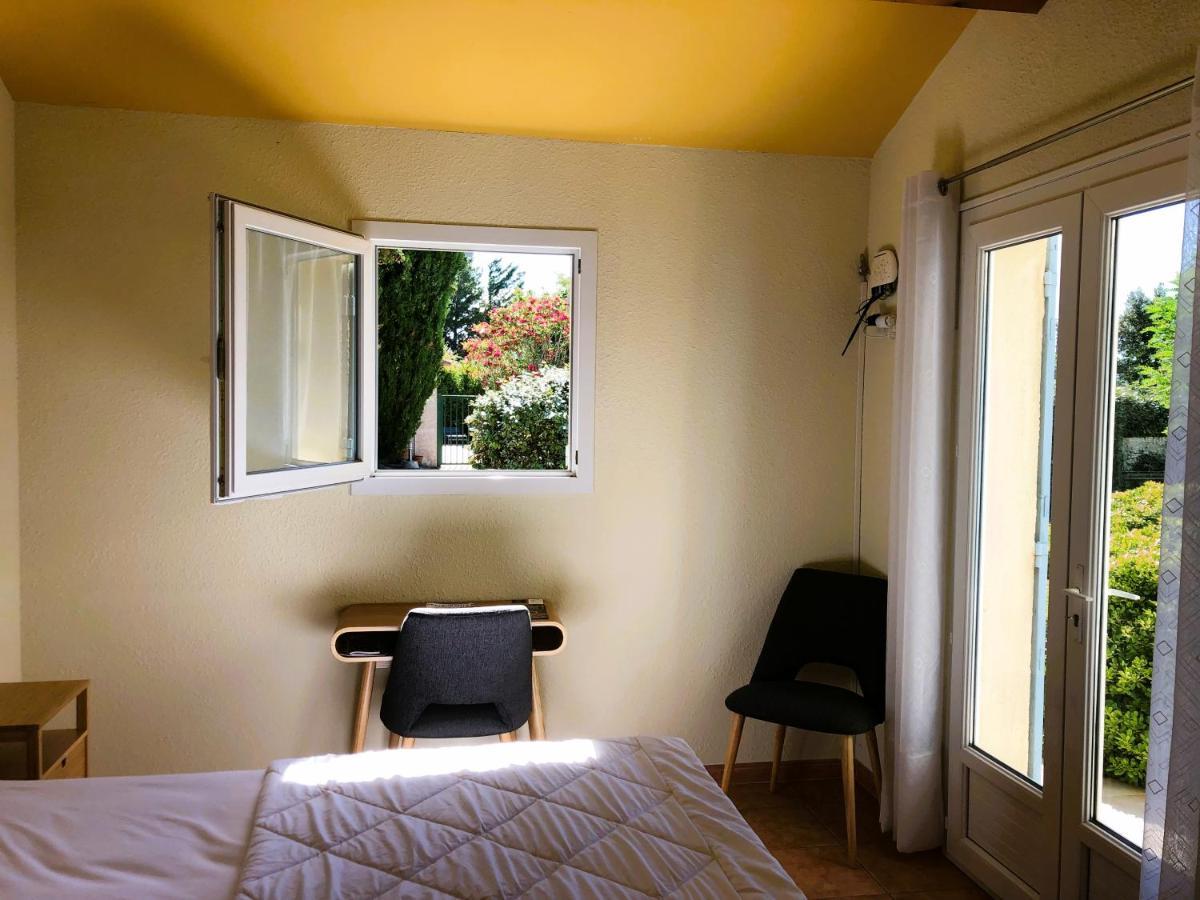 Castel Mireio Gites Cairanne Bagian luar foto